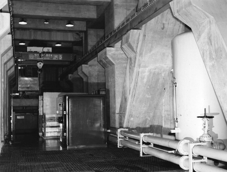 HOOVER DAM WOODWARD GOVERNOR UNIT.